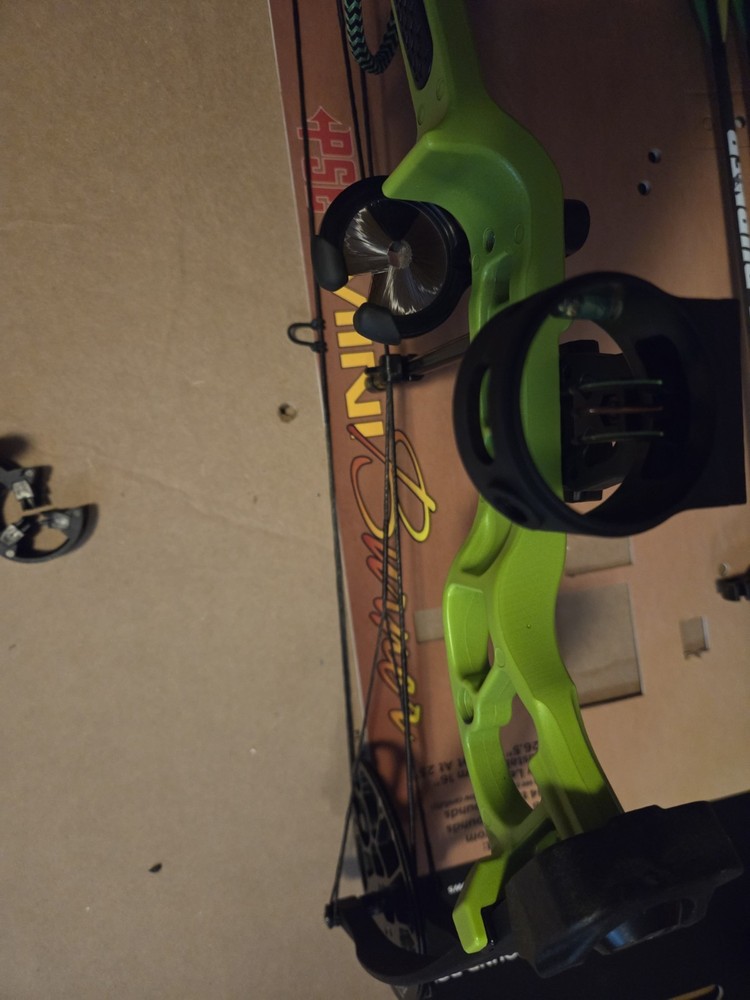 PSE Mini Burner Ready To Shoot Package RH Lime Green