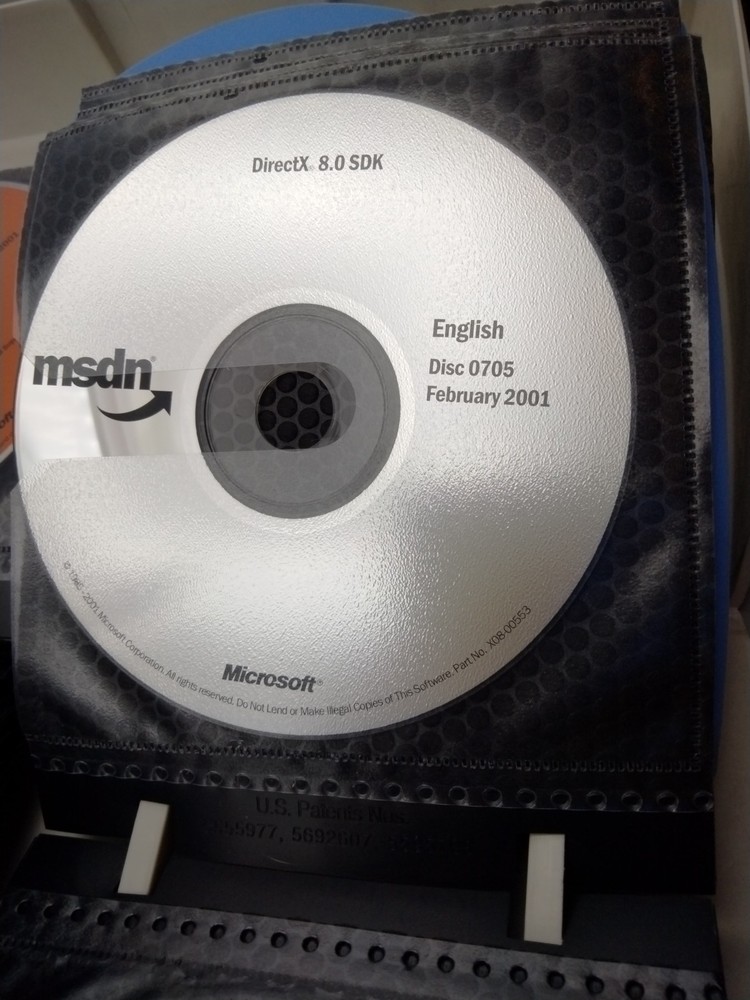 MSDN Software CD's Microsoft Windows 2000 server, Visual Studio Office Jan 2001