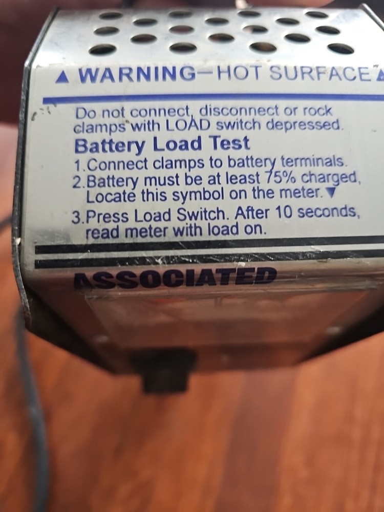 Associated 6/12 Volt Battery Tester Model 6026 Battery Load Test Charge system
