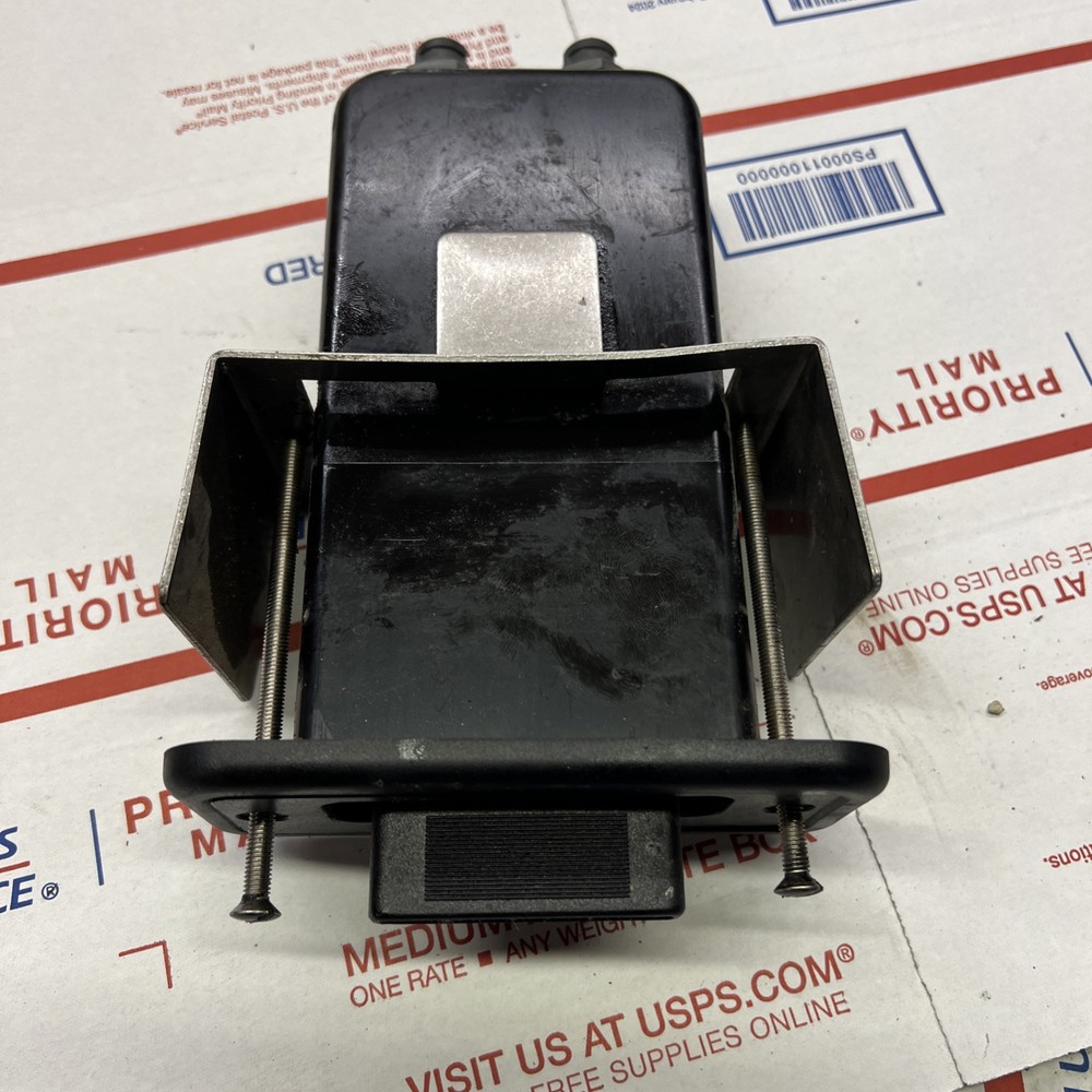 C map reader with maps cartridge