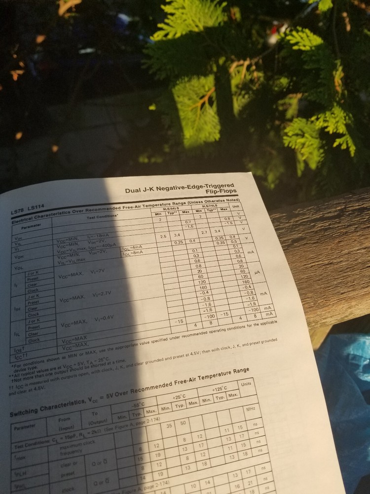 VINTAGE ELECTRONICS BOOKS DATA RAYTHEON DIGITAL