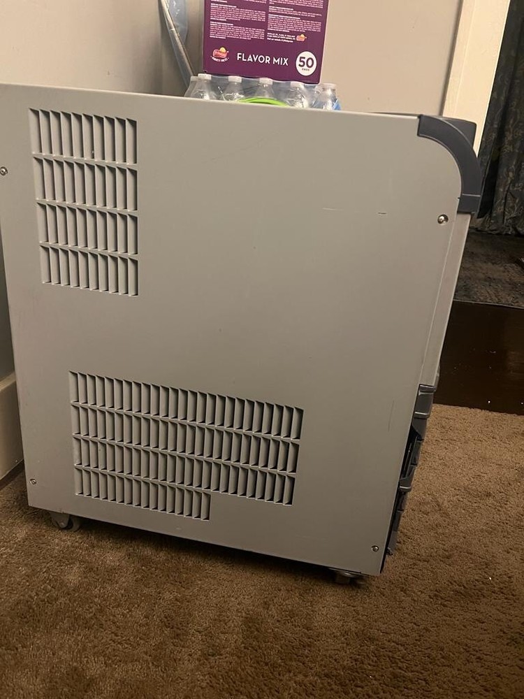 Thermo Scientific Neslab ThermoFlex900 Recirculating Chiller