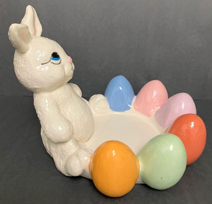 VINTAGE CERAMIC CANDY TRINKET EASTER DECOR BUNNY DISH