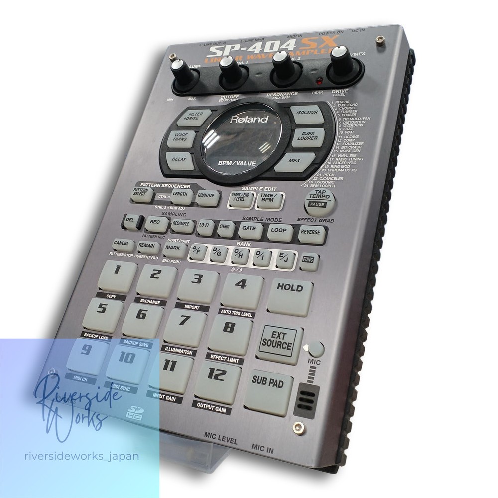 ROLAND Sampler SP-404SX