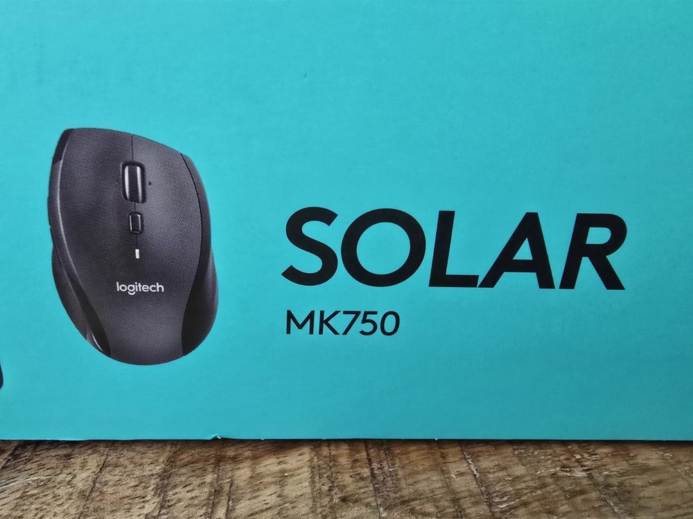 LOGITECH SOLAR KEYBOARD AND MOUSE MK750 NEW OPEN BOX read