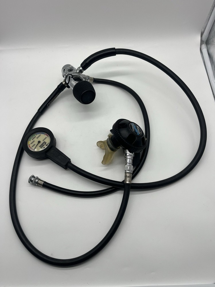 Sherwood Scuba OASIS Regulator Set Untested