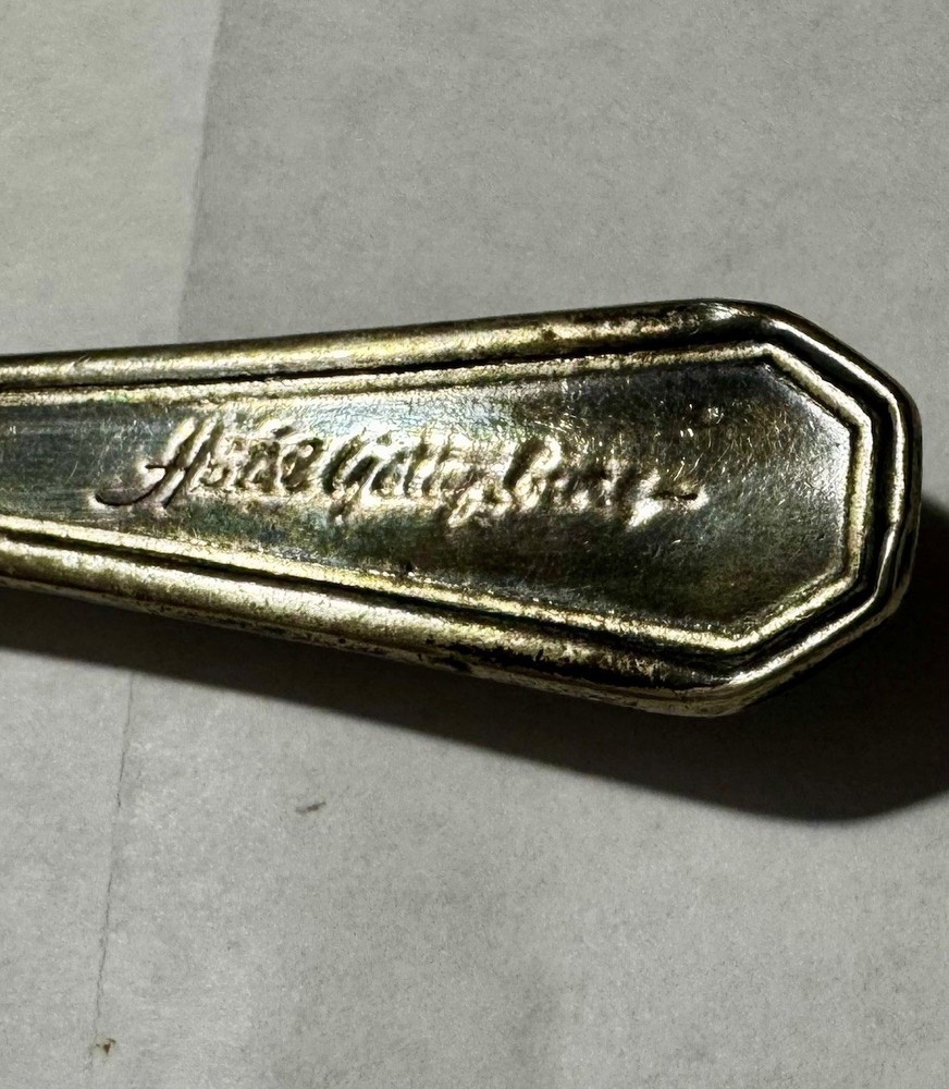 SILVER ~ Vintage Hotel Gettysburg Fork ~ 60g