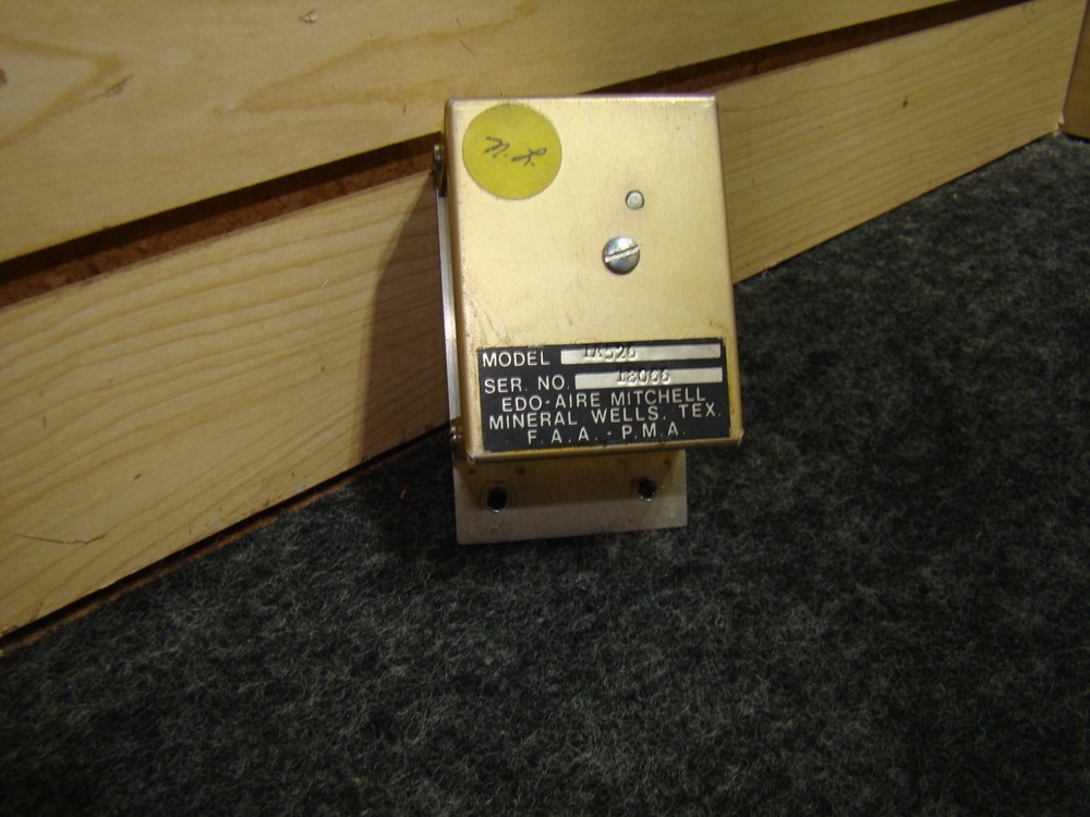 USED AVIONICS Edo-Aire Auto-Pilot Relay M: 1A526 MITCHELL