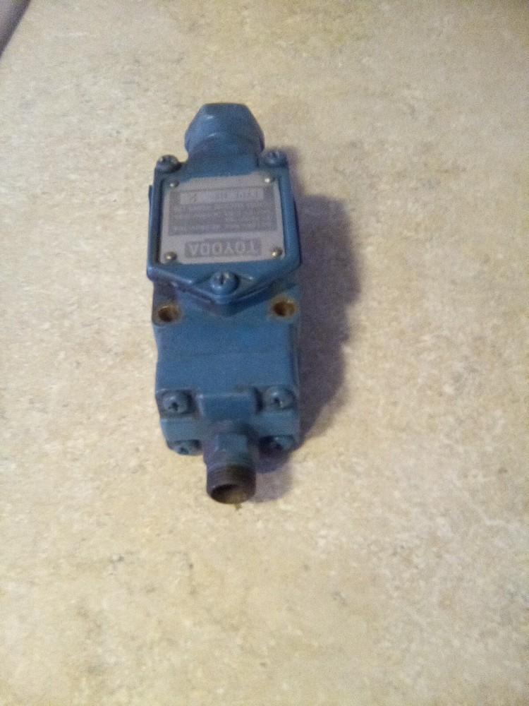 Toyoda HE-2 Limit Switch
