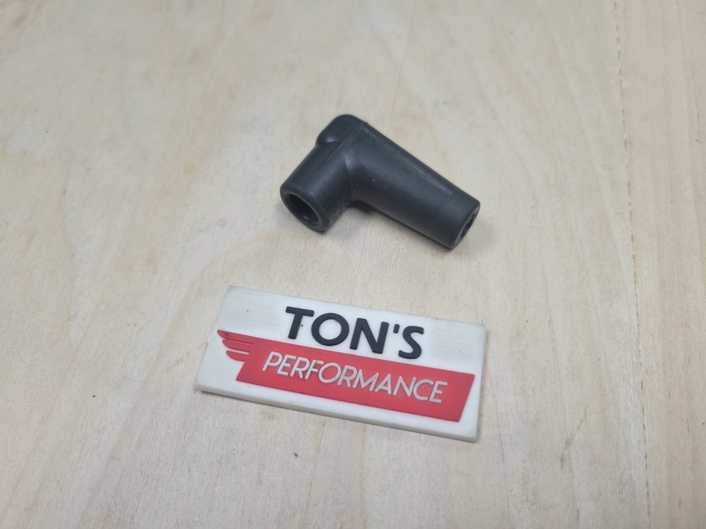 SINGLE Ignition Spark Plug Wire Boot Right Angle 90 Degree SHORT HEI Cap