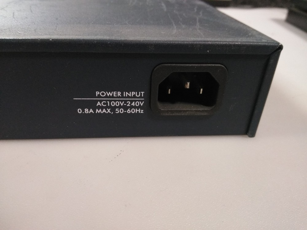 ZYXEL ES-1024 SWITCH DIMENSION