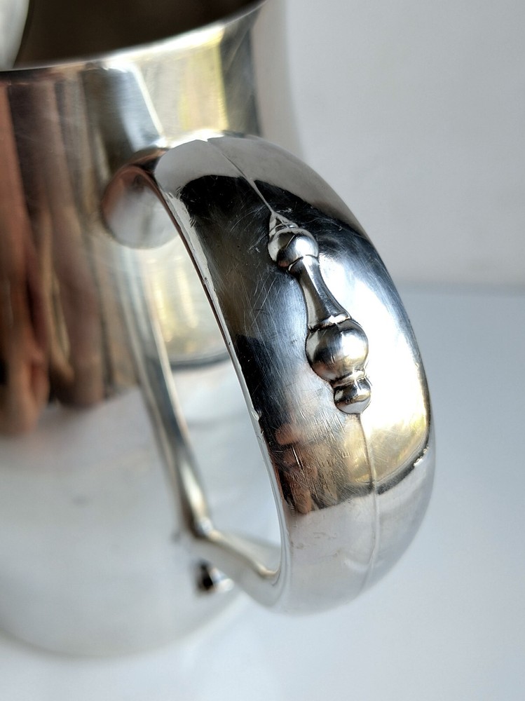 Oneida Silversmiths VTG Silverplated Pitcher 32 Ounce Capacity