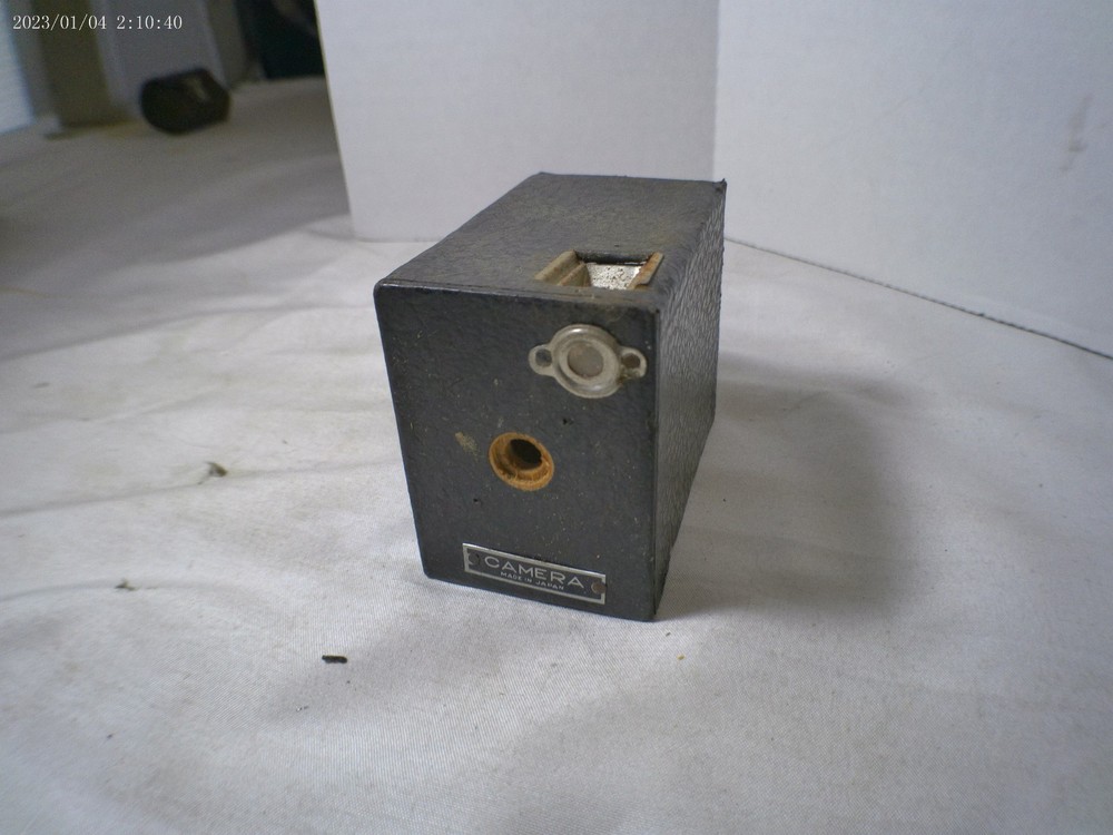 Vintage  Miniature Box Camera - 2 3/4" long - Empty