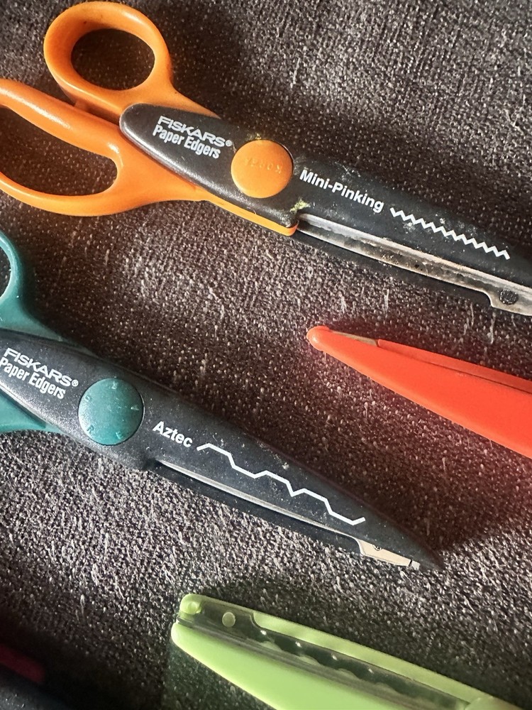Fiskars Paper Edgers Multi-Pattern Scissors Set Color-Coded Handles Assorted Cu…