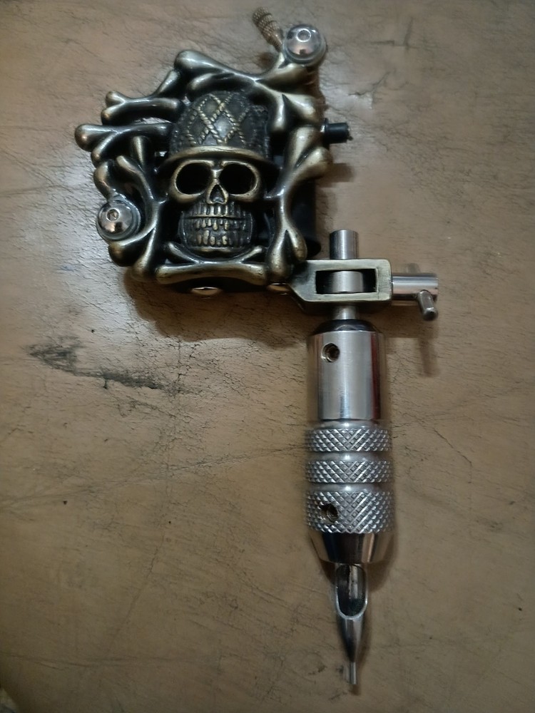 Skull Tattoo Gun And Kit