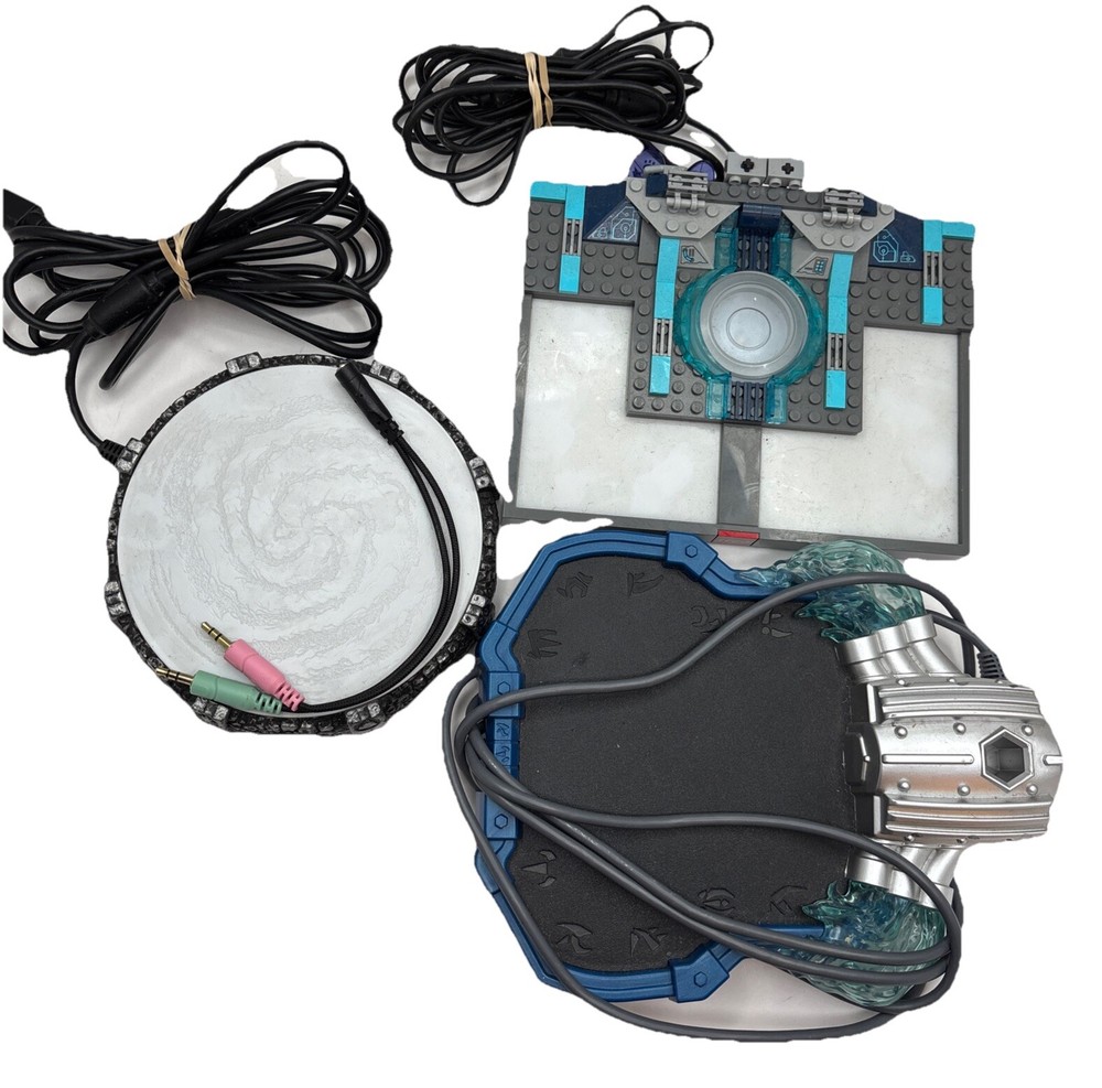 Skylander Action Figure LOT