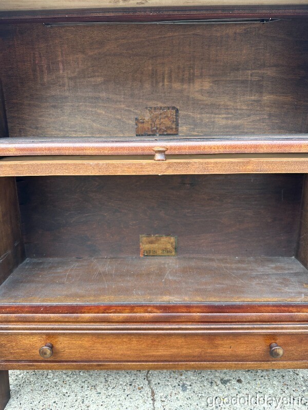 Beautiful Antique Stacking Globe Wernicke Bookcase Display Cabinet