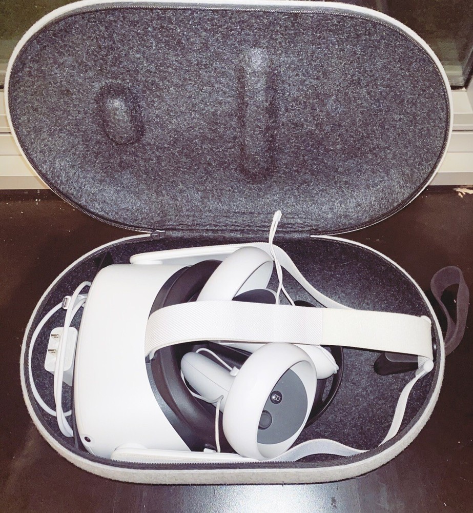 Meta Oculus Quest 2 (3010036901) Carrying Case for Lightweight, Portable...