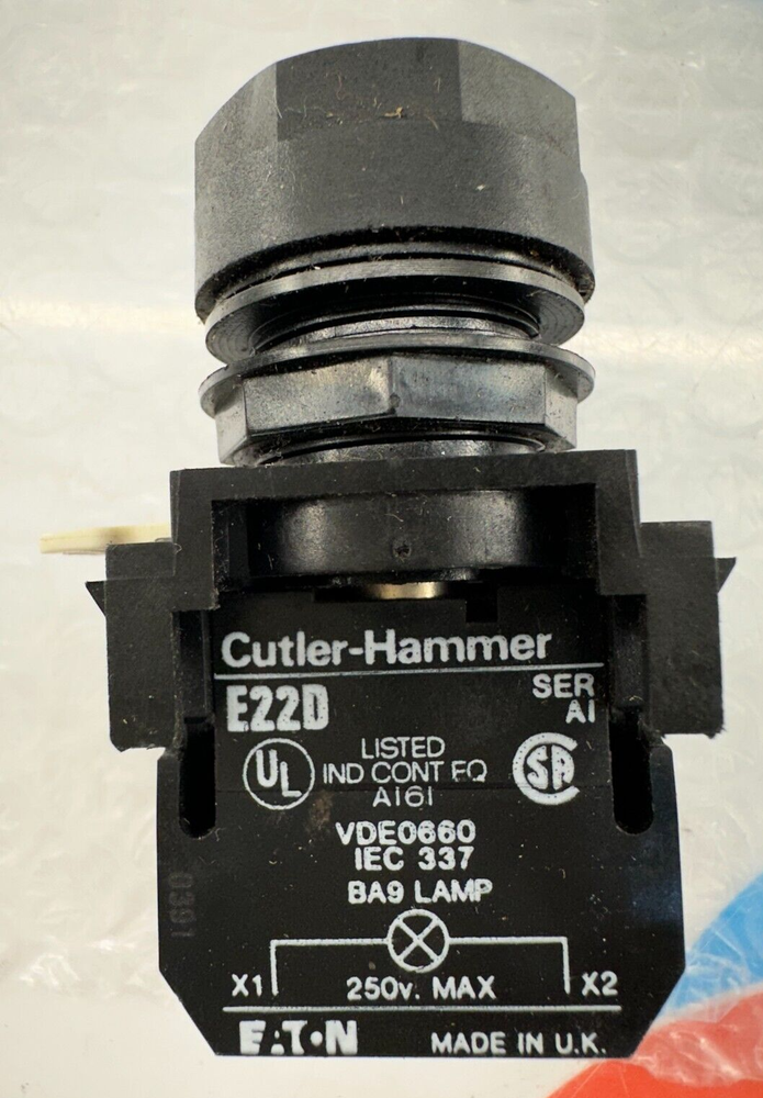 Cutler Hammer E22B2 Indicator Light Amber