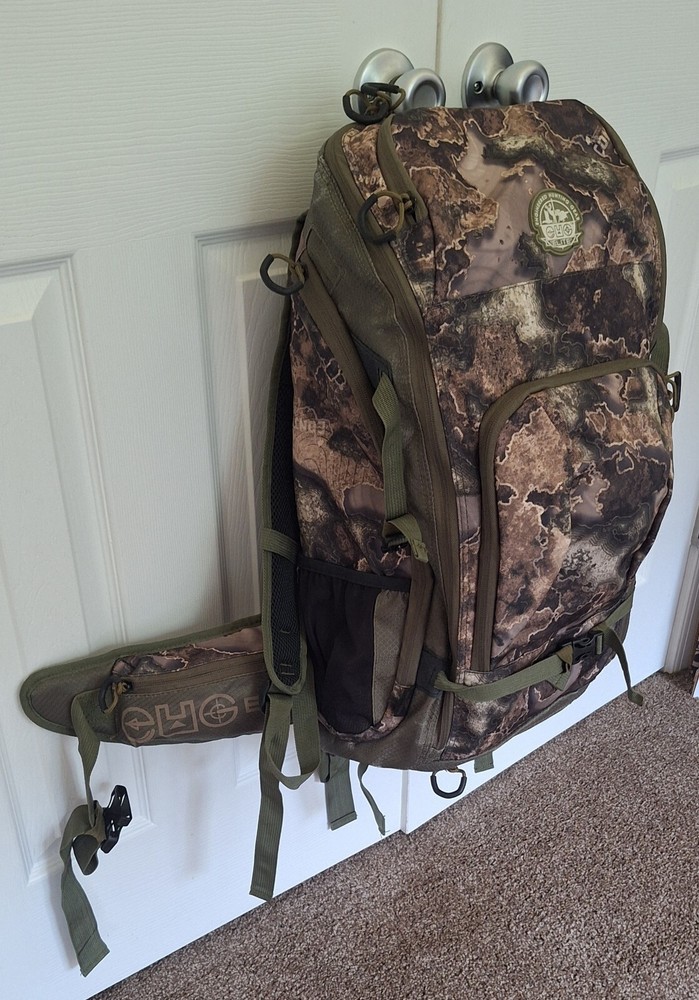 EHG Camo Tactical Backpack Multi Pocket Water Bladder Engineered Hunting Gear