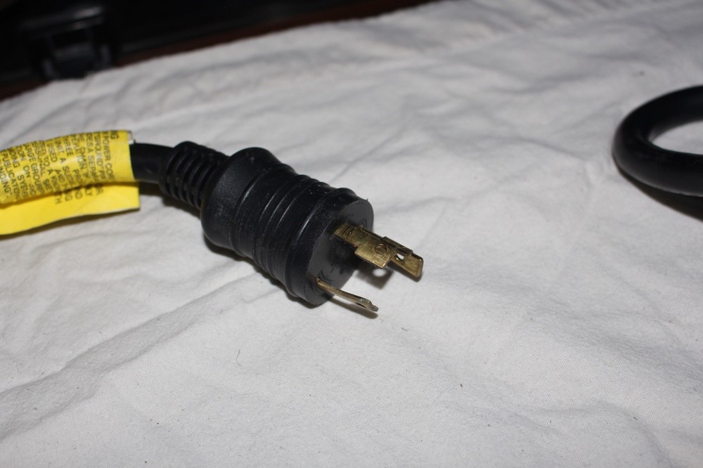 Crest Audio CC 5500 Professional Power Amplifier