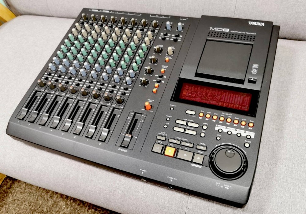 Yamaha MD8 8-track Multitrack Mini Disc MD Recorder Black