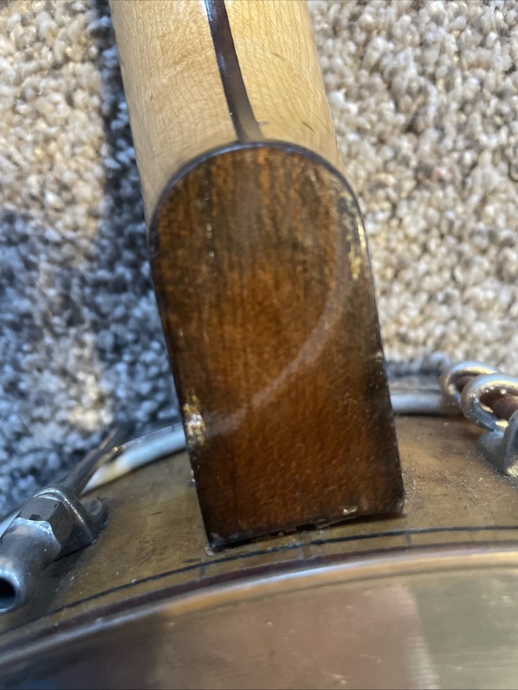 Wurlitzer 4 String Tenor Banjo. Hubcap Back