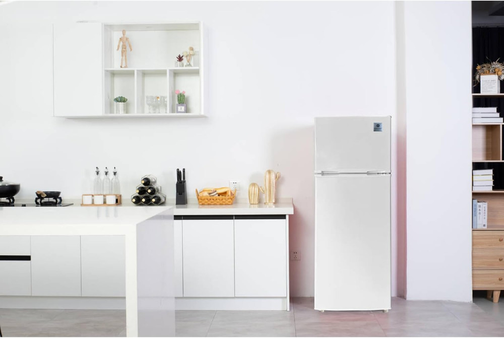 ACFR741WHITE6COM Apartment Size Large Compact Fridge, 7.5, White