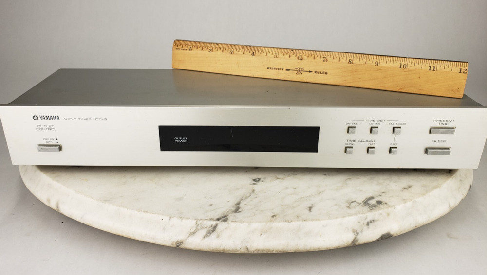 Vintage Yamaha Model DT-2 Audio Timer Silver
