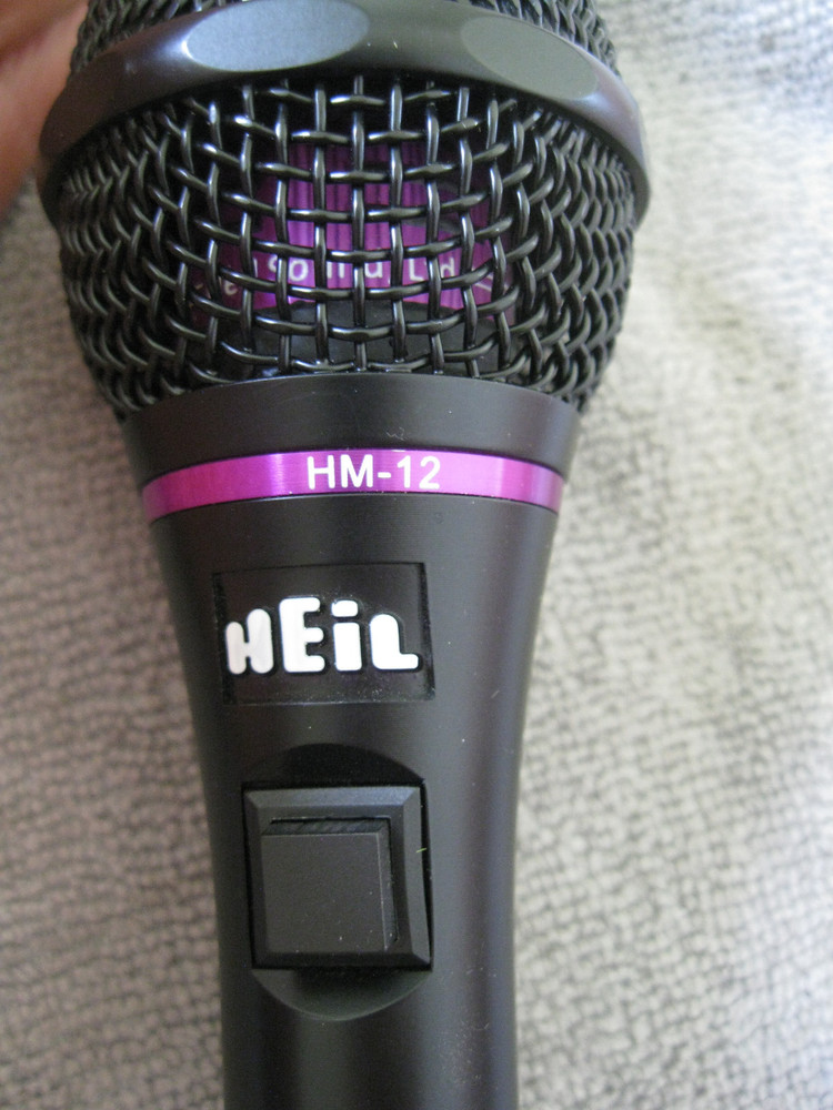 Heil HM-12 microphone in Very Nice shape and working as it should