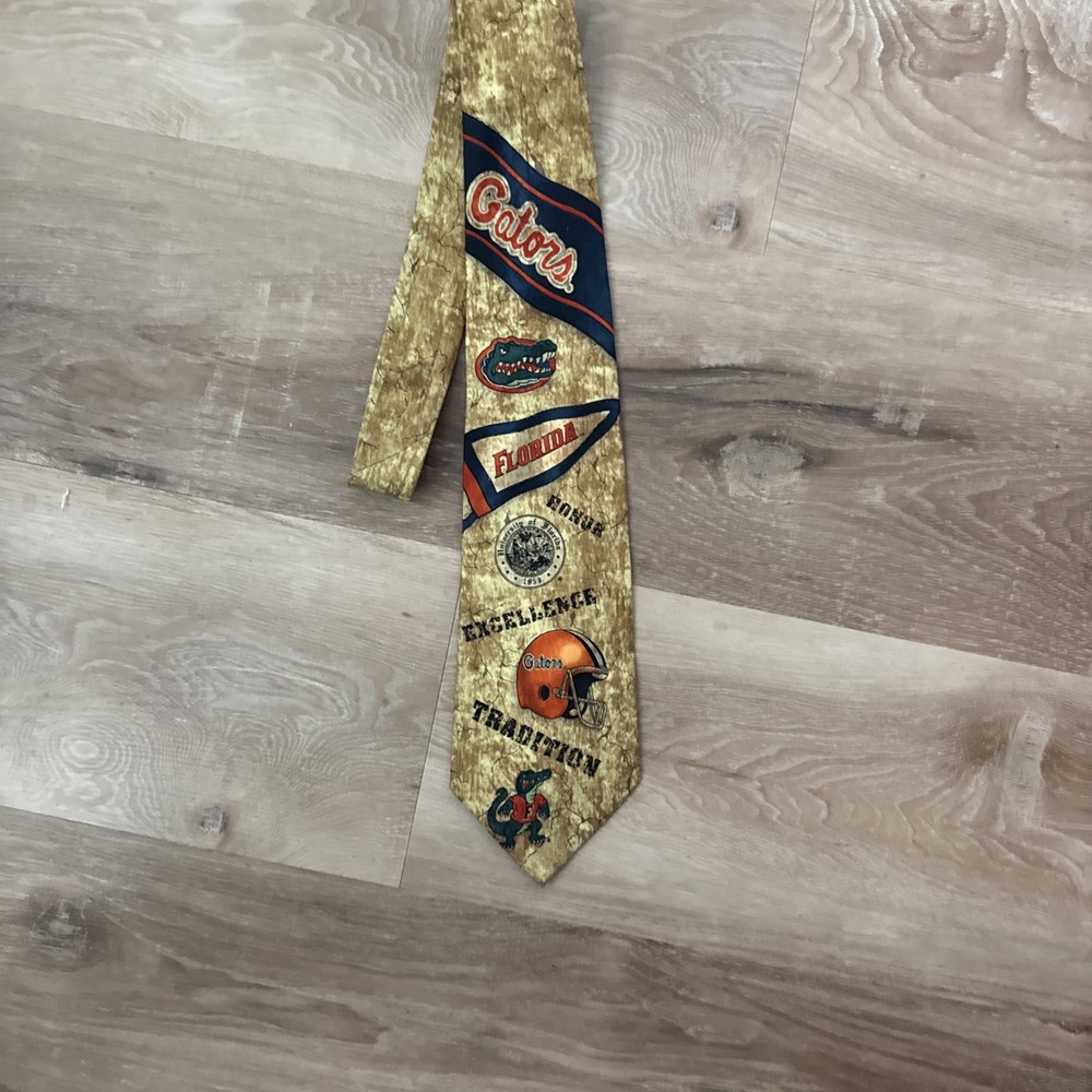 UF Gator Tie Necktie 100%silk