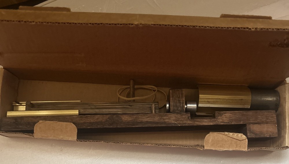 VINTAGE TEXAS NATIVE INERTIA NUTCRACKER MODEL 7141 W/ BOX I USA nutshell