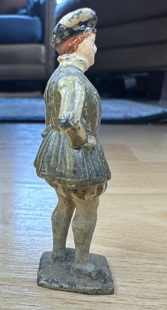 Vertunni Charles IX Figure