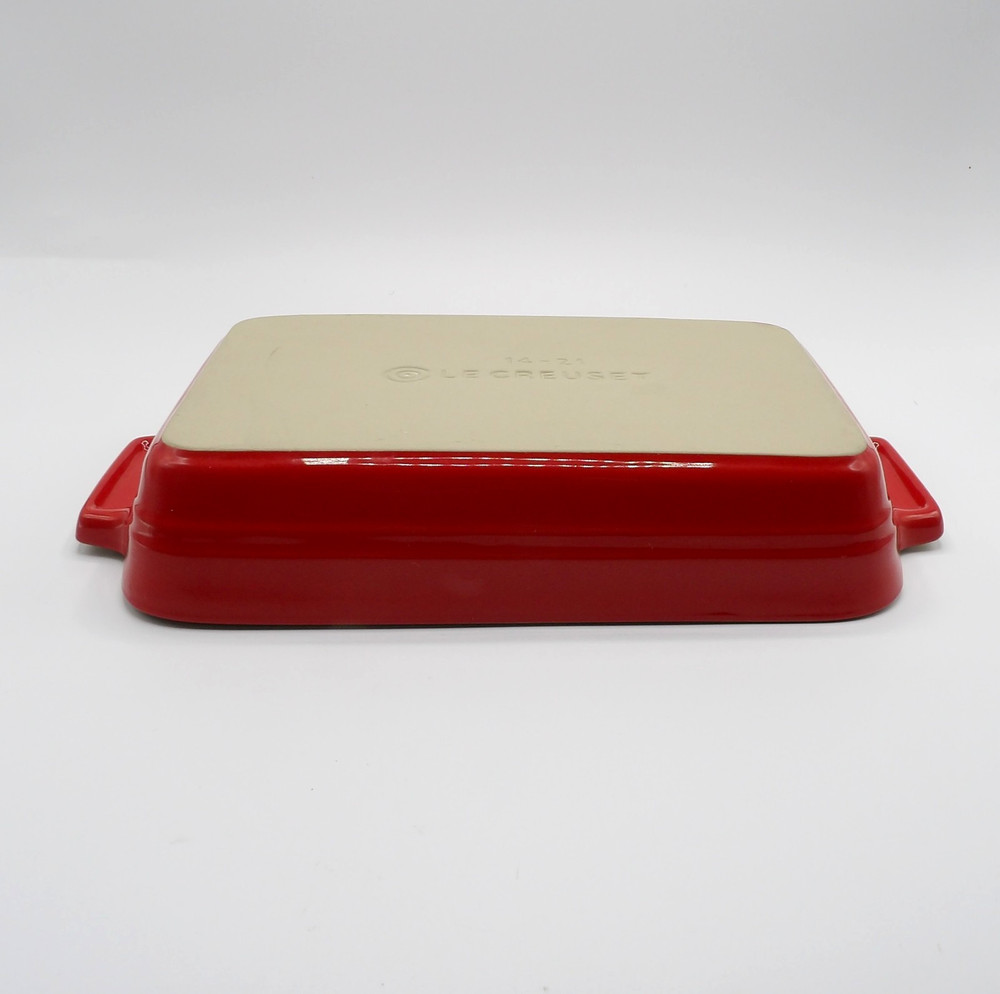 Red Apple by Le Creuset 10” Rectangular Baker Baking Dish EUC