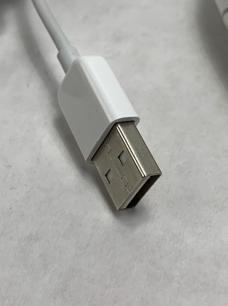 Apple A1152 USB-Wired Mighty Mouse