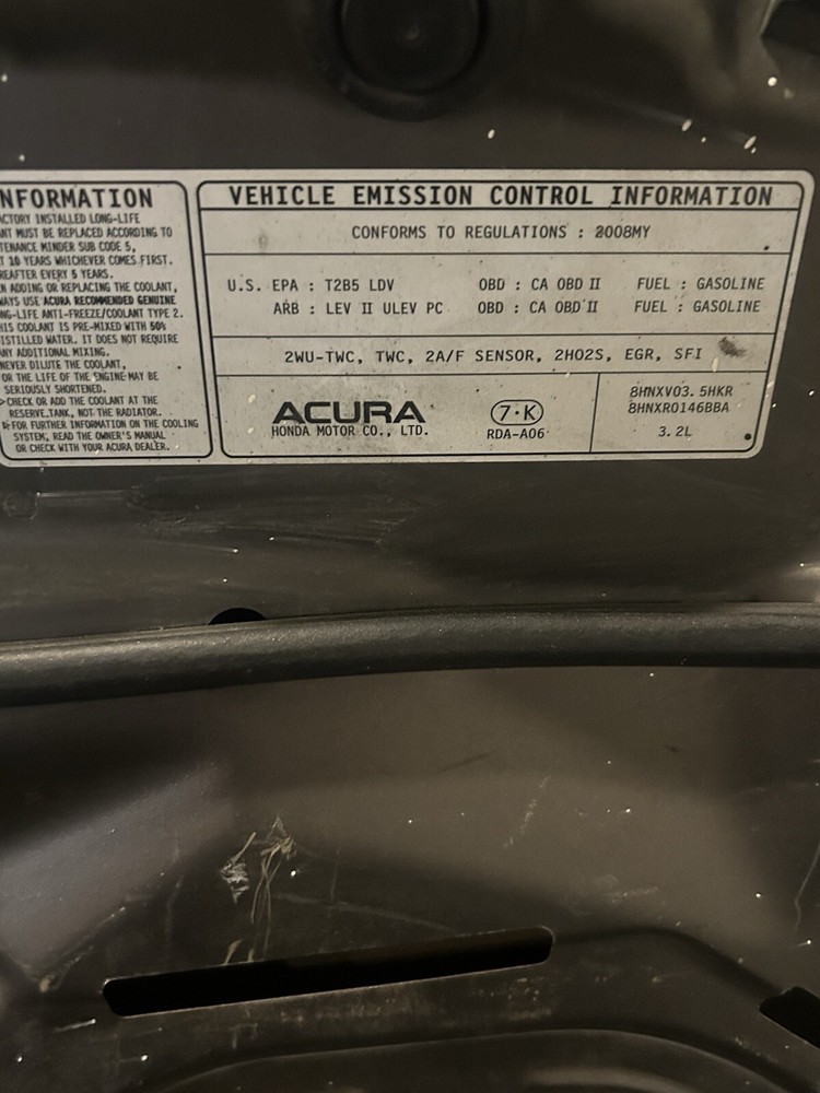 06-08 Acura TL Hood