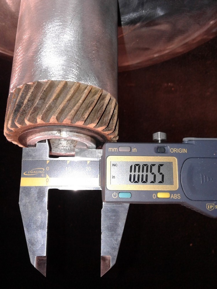 Globe Gravity Meat Slicer Model 760 Hub And Blade