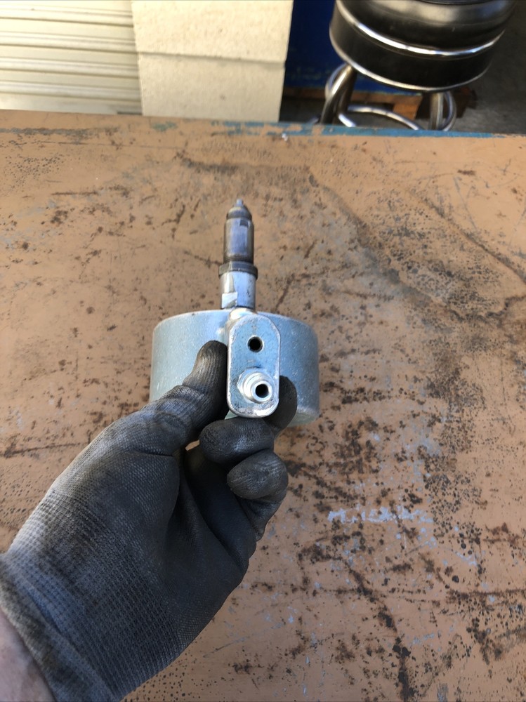 Cherry GH-780 Pneumatic Rivet Tool