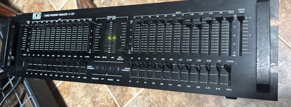 Ross Systems Stereo Frequency Equalizer R-12SP