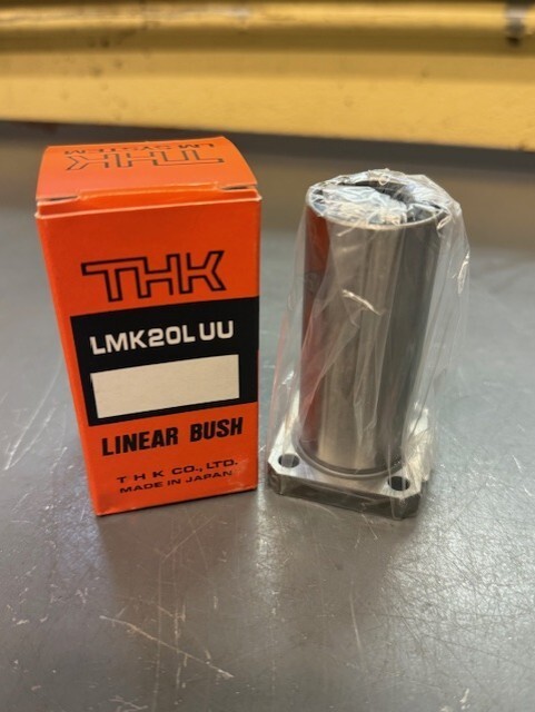 THK LM-20 18 LMK20L UU Linear Bushing