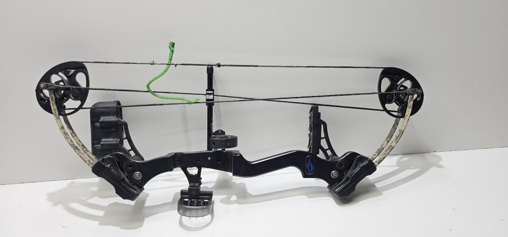 DIAMOND ARCHERY BY BOWTECH NUCLEAR ICE (P32007714)