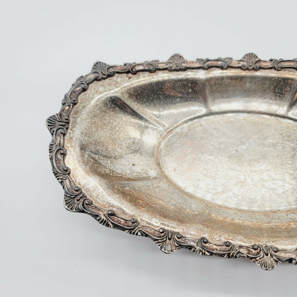 Vintage Silverplated Tray Designed Rim Elongated
