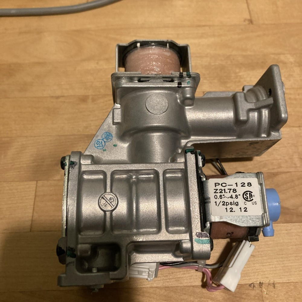 C36Q-18 Gas Control, NG, Water Heater, Tankless Used