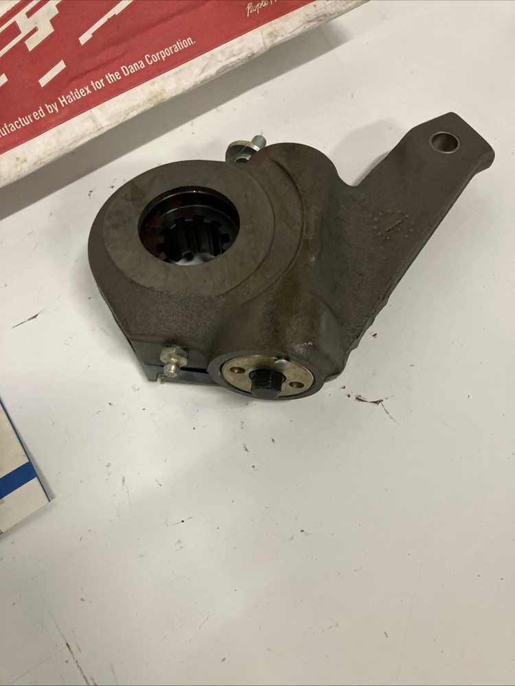 NEW Spicer Automatic Brake Adjuster 325635