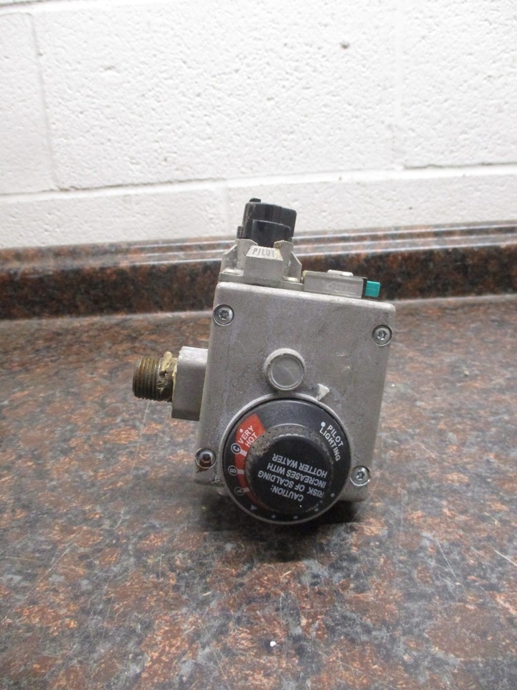 White Rodgers Water Heater Gas Valve 182791-004, 37C73U-273 FREE SHIPPING