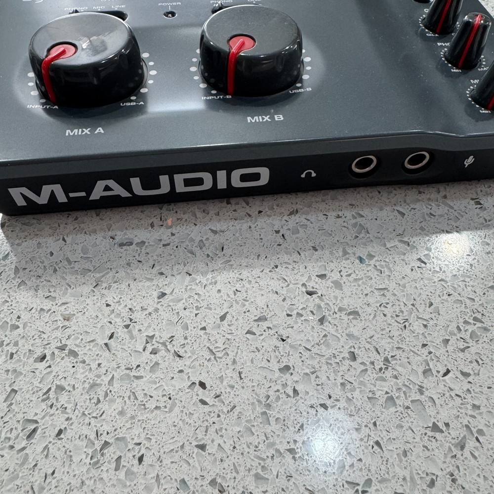 Synchroscience By M-AUDIO Torq Conectiv Audio Dj Interface - Works