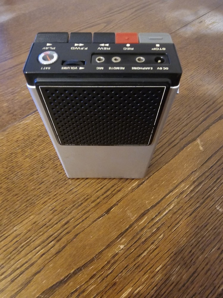 Meriton Solid State Cassette Recorder Model CT-665