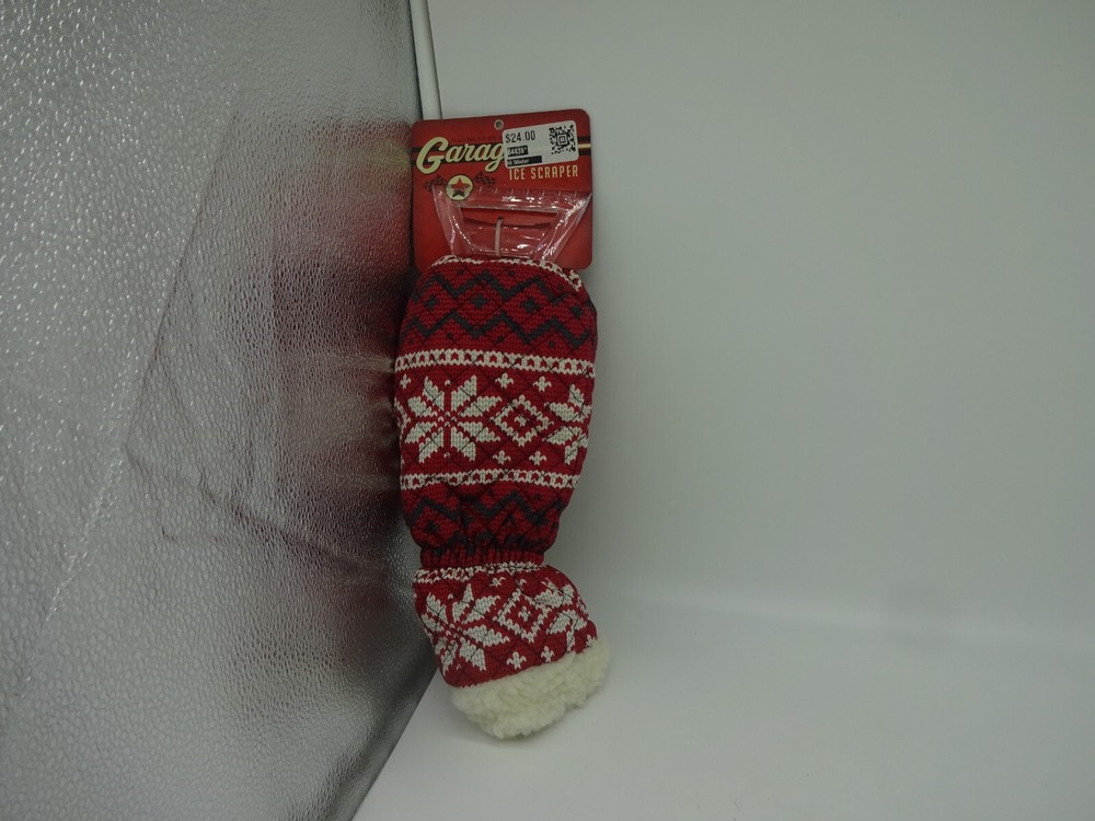 SaddleBred Garage Christmas Mitt Ice Scraper Durable Elastic Trimmed Cuff (RT)