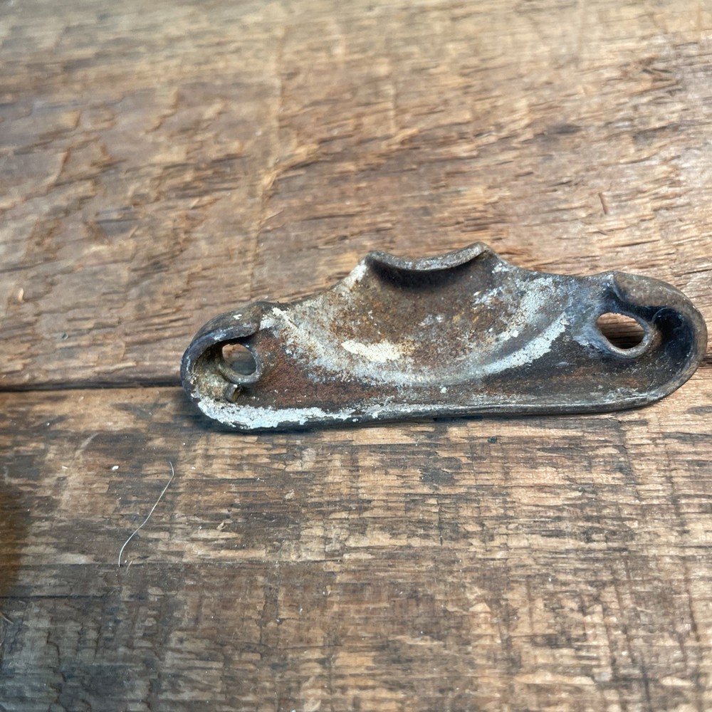 Window Sash Lock Latch Vintage Craftsman Solid Smooth Plate (Replacement)