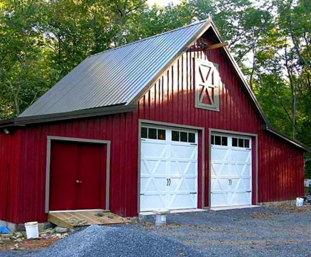 12 Pole-Barn Layouts with Lofts - Complete Construction Plans (B6)